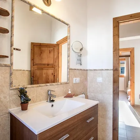 Hébergement de vacances Bewitched Granny's House