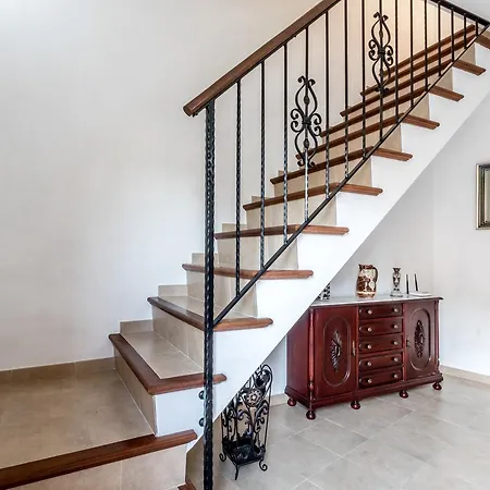 Bewitched Granny's House *